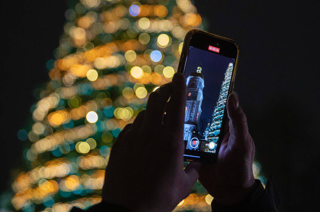 Головна ялинка Києва 2025 2026 відкрилась до Дня святого Миколая - де стоїть, фото 5