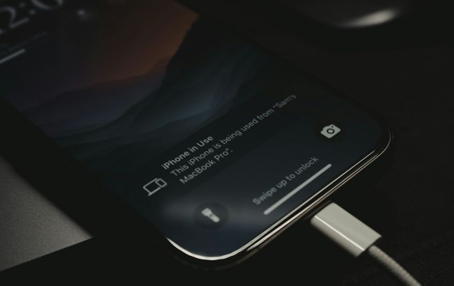 iPhone 17 Pro видає шум під час заряджання 1