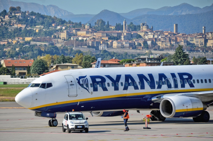 Італія оштрафувала Ryanair на 255 млн євро: авіакомпанію звинуватили у «війні» з турагентствами 1