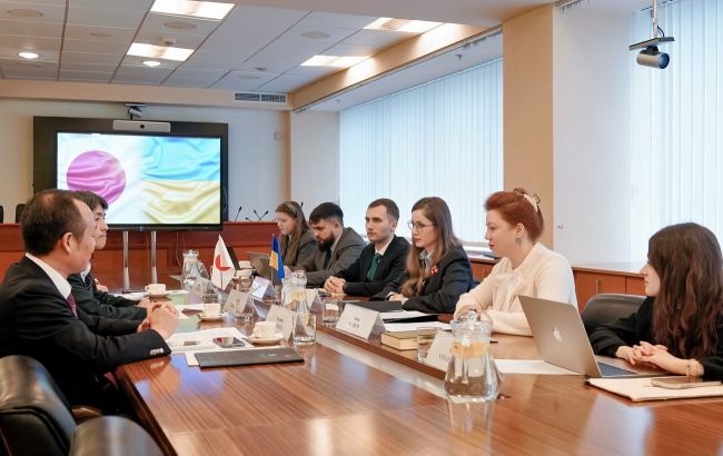 Японія передала Україні майже 48 млн євро на відбудову 1