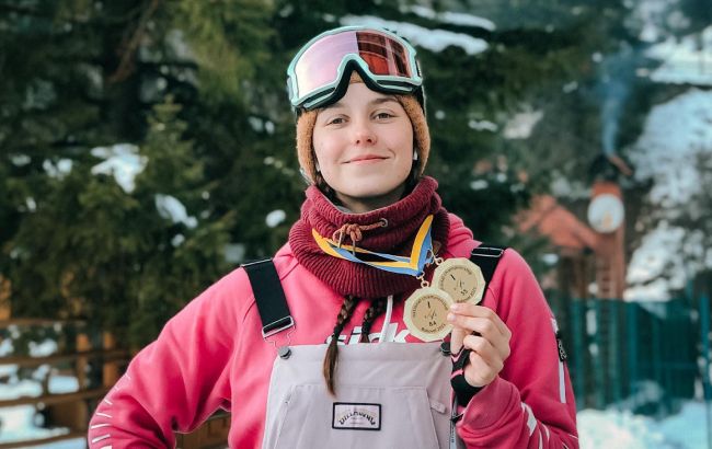 Катерина Коцар виборола історичне срібло на етапі Кубка світу з фристайлу 1