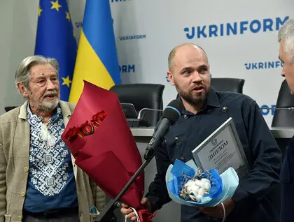 Кіно попри війну - у Києві пройшла церемонія Інфобум-кіно 2025 - фоторепортаж 11