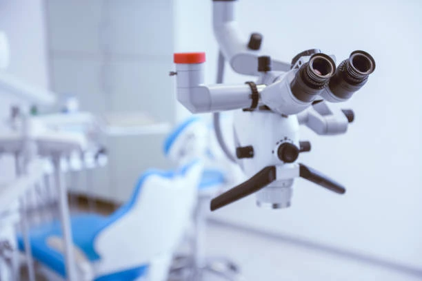 Лікування зубів під мікроскопом: коли це необхідно і які дає переваги 4 Лікування зубів під мікроскопом: коли це необхідно і які дає переваги 3