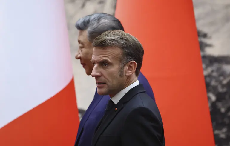 Макрон у Китаї - чому зустріч президента Франції з Сі Цзіньпіном не дала прогресу в питанні війни в Україні 1