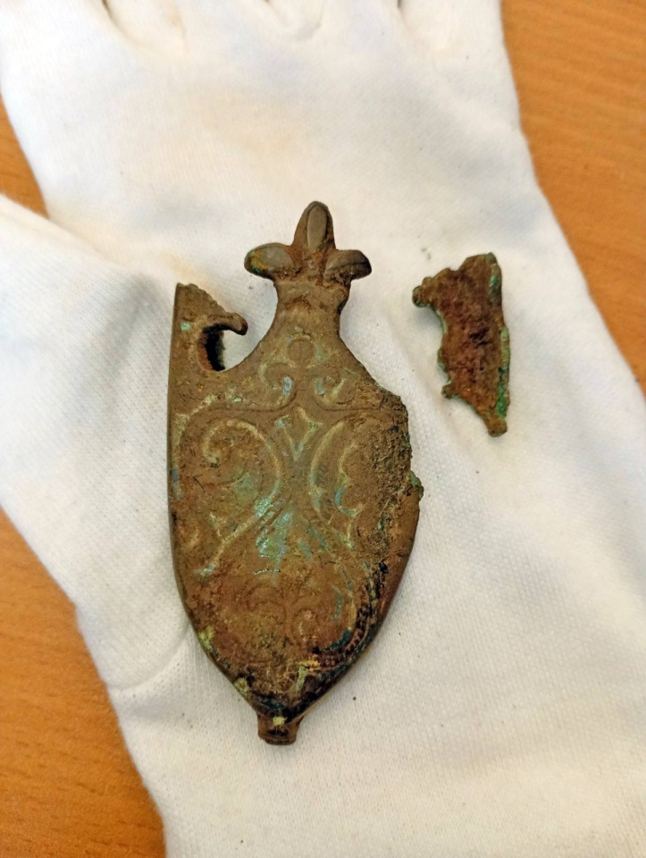 Меч часів Київської Русі поповнив колекцію Національного музею історії України - несподівану знахідку виявили на Житомирщині - новини культури 3