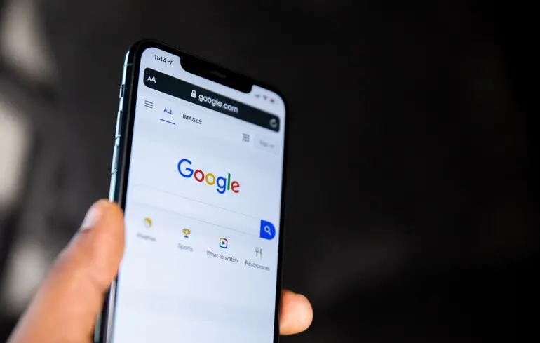 Найпопулярніші запити Google в Україні - зросла цікавість до графіків відключення світла, лабубу і НАБУ - новини технологій 1