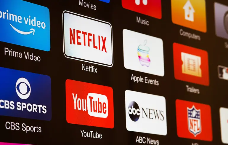 Netflix і Paramount проти YouTube - продаж Warner Bros розкрив головну загрозу для Голлівуду 1