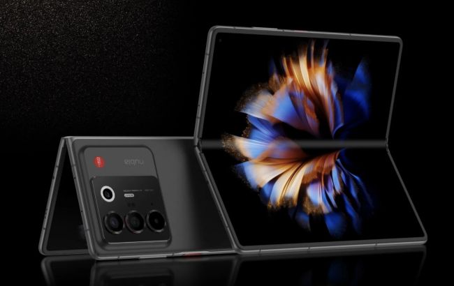 Nubia Fold - характеристики складаного телефону з найпотужнішою батареєю 1