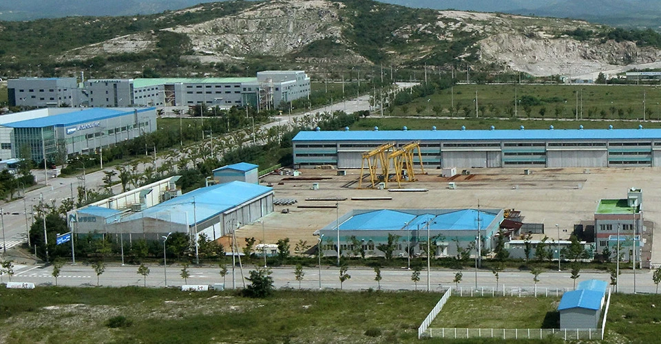 Перемир'я: що буде на Донбасі між українськими та російськими військами Перемир'я: що буде на Донбасі між українськими та російськими військами 4