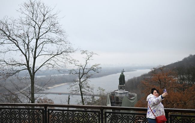 Погода в Україні і Києві завтра 16 грудня буде без опадів через антициклон Frieda - прогноз 1