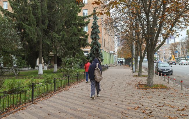 Погода в Україні і Києві завтра 23 грудня місцями з мокрим снігом - коли похолодання, прогноз 1