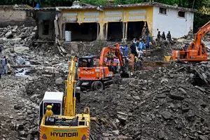 Повені в Азії - Шрі-Ланка та Індонезія потерпають від найгіршої стихії за десятиліття - фото 15