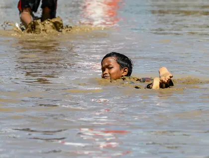 Повені в Азії - Шрі-Ланка та Індонезія потерпають від найгіршої стихії за десятиліття - фото 2