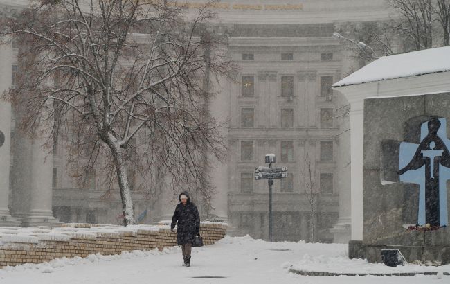 Прогноз погоди на 24 грудня - в Україну йдуть морози на Різдво 1