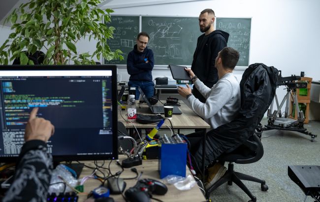 Робота під час війни в Україні – коли можуть звільнити і що роблять при мобілізації 1