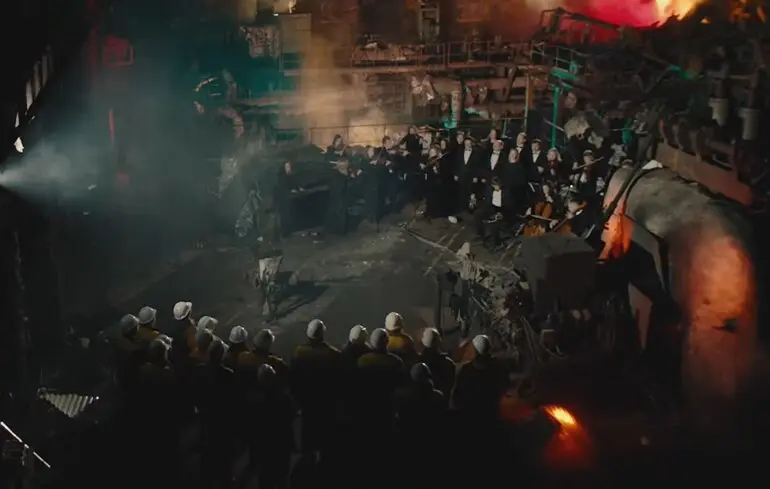 Щедрик Леонтовича прозвучав на зруйнованій ТЕС - енергетики звернулися до міжнародної спільноти - новини культури 1