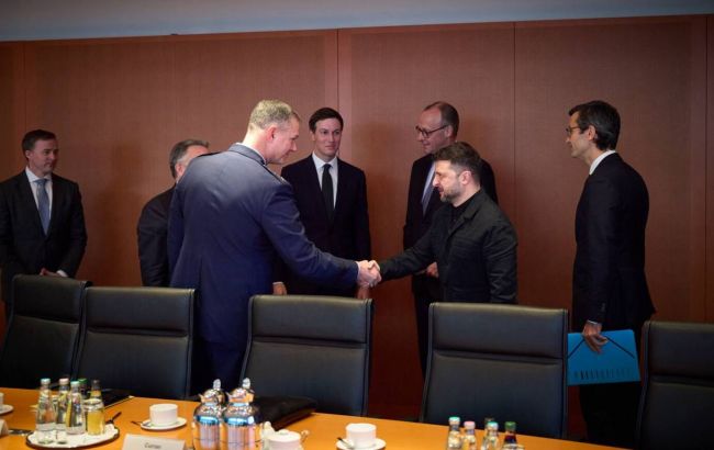 США вимагали від України вивести війська з Донбасу 1