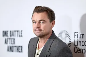 Трилер «Жодного вибору» - Пак Чхан Ук зняв фільм про культ роботи та втрату сенсу - огляд 10