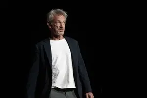 Трилер «Жодного вибору» - Пак Чхан Ук зняв фільм про культ роботи та втрату сенсу - огляд 9