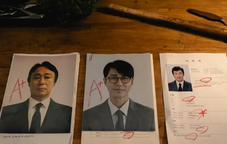 Трилер «Жодного вибору» - Пак Чхан Ук зняв фільм про культ роботи та втрату сенсу - огляд 1