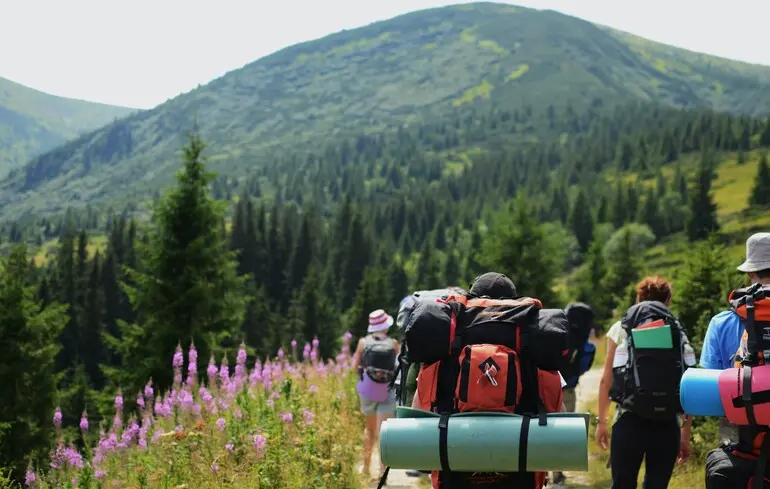 Туристичний збір в Україні - які напрямки більш затребувані 1