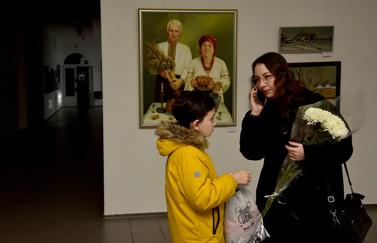 У Будинку художника презентували Різдвяну виставку: що можна побачити 4