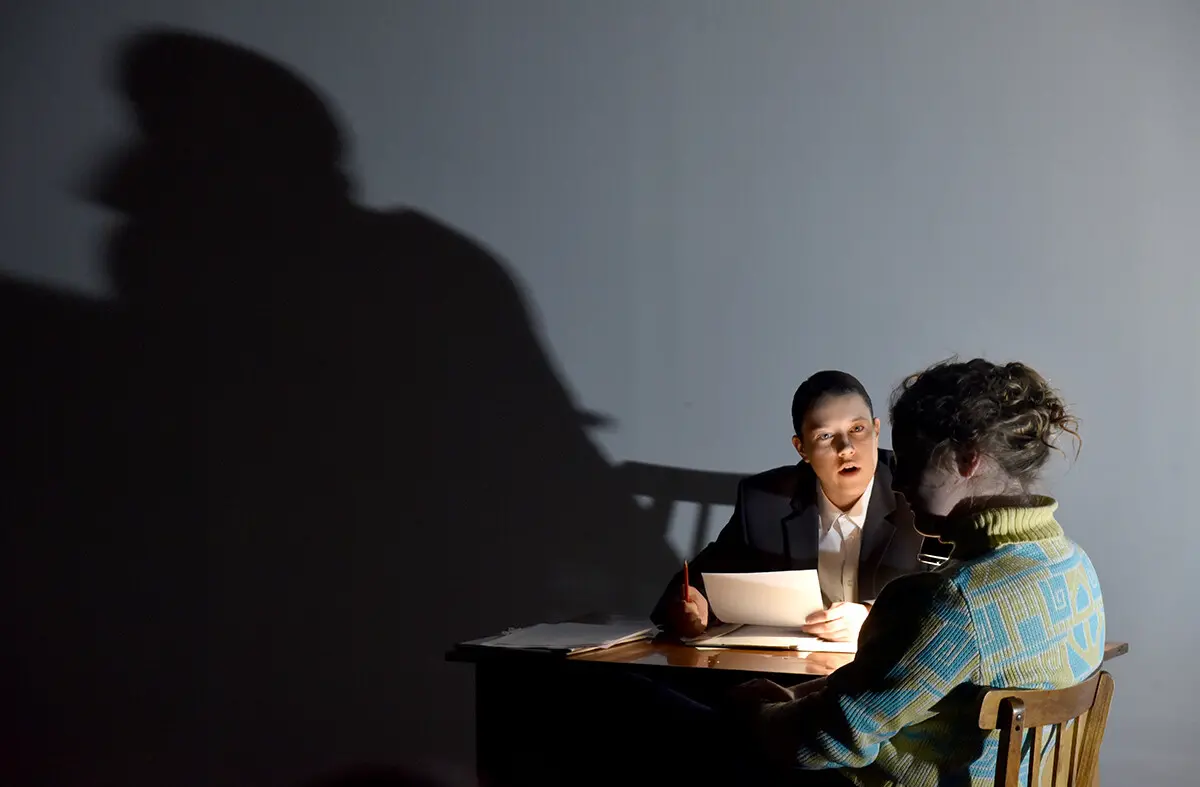 У Києві вшанували пам'ять Алли Горської: Театр ШАРЖ представив виставу Вітражі долі 10