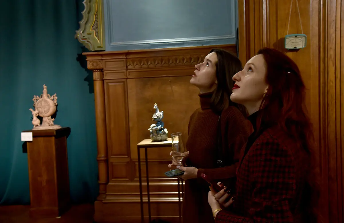 У Київській картинній галереї представили виставку творів трьох поколінь Примаченків 9