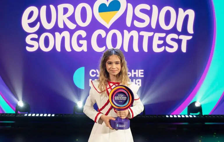 Українка посіла друге місце на Дитячому Євробаченні-2025 - відео 1