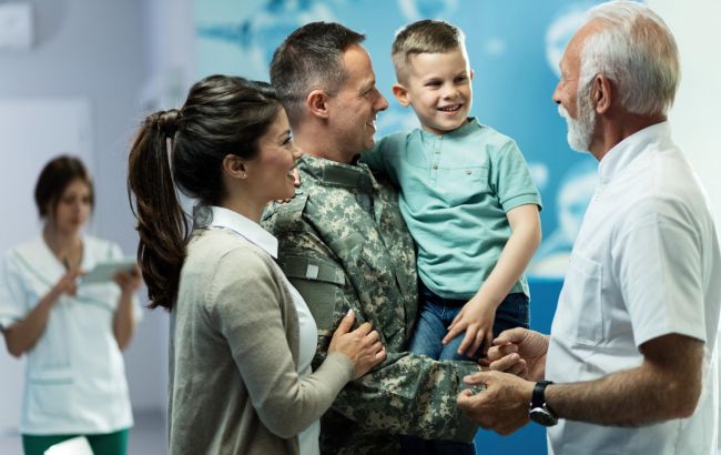 Українські лікарі світові лідери у лікуванні бойових травм і реабілітації - експерт 1