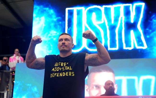 Усик продовжує кар'єру - причина 1