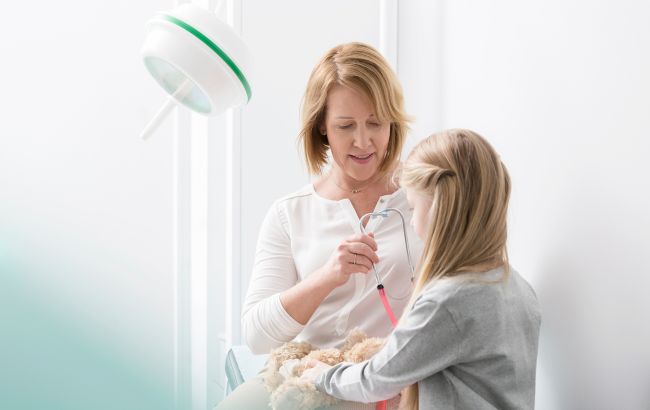 Вакцинація від ВПЛ для дівчат в Україні безкоштовна з 1 січня - новий календар щеплень 2026, МОЗ 1