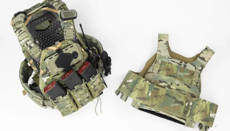 Відмінності плитоносок за типом посадки на тулуб 4 Відмінності плитоносок за типом посадки на тулуб 3