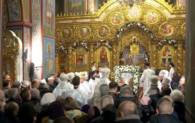 Вітання з Різдвом Христовим 25 грудня від ПЦУ - свято сьогодні, Божественна літургія онлайн 1