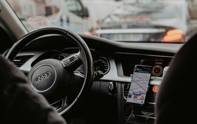 Waze тестує значки світлофорів на карті 1