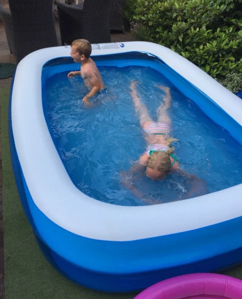 Як обрати басейн для дитини: розумний вибір без компромісів із безпекою 1