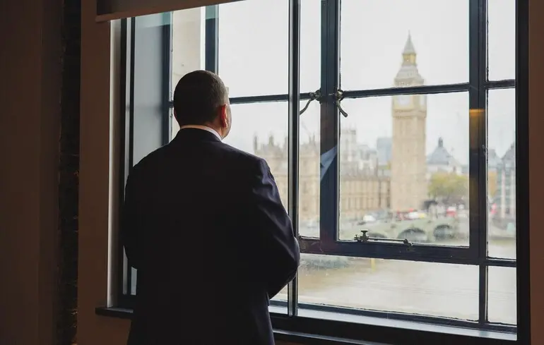 Залужний планує залишити посаду посла у Великій Британії у січні 2026 року 1