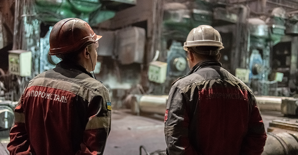 Запоріжсталь вимушено зупинила виробництво через атаку РФ 1