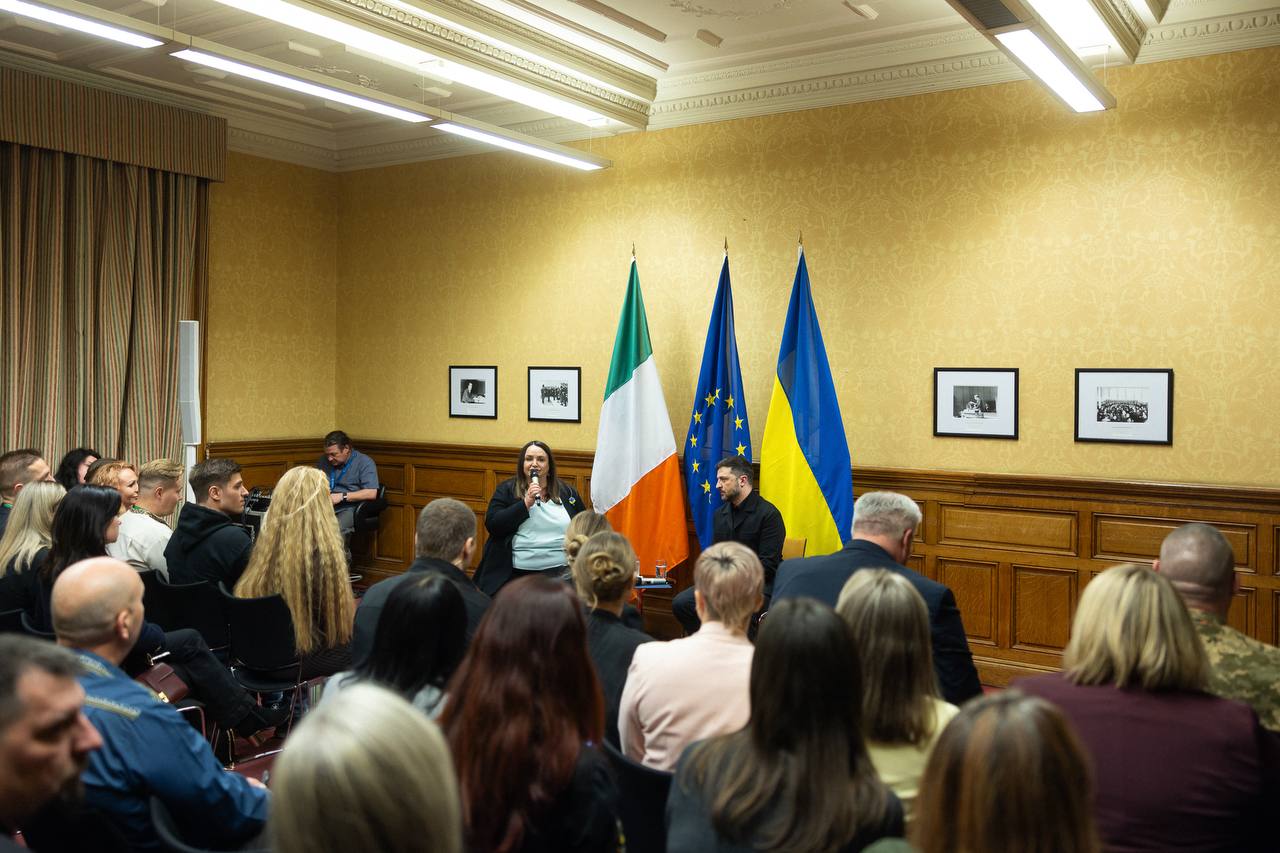 Зеленьский в Ірландії 2 грудня зустрівся із медиками та бізнесменами 4