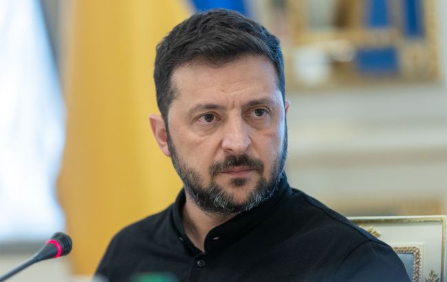 Зеленський заявив, що Росія гальмує мирні переговори і витрачає час даремно 1