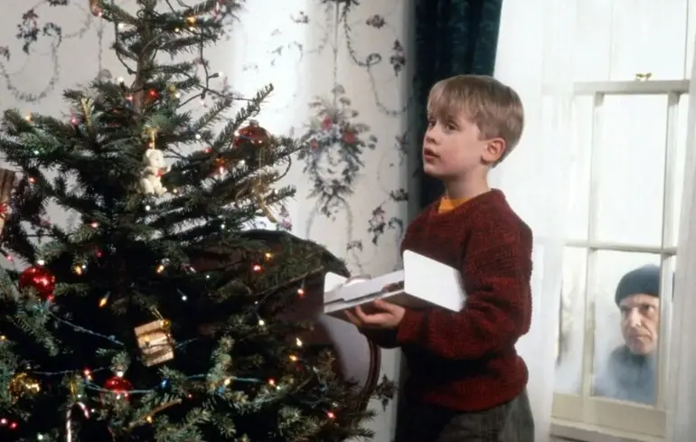 Зірка фільму Сам удома приховує свою славу від дітей - Маколей Калкін хоче зберегти сімейну магію якомога довше - новини культури 1