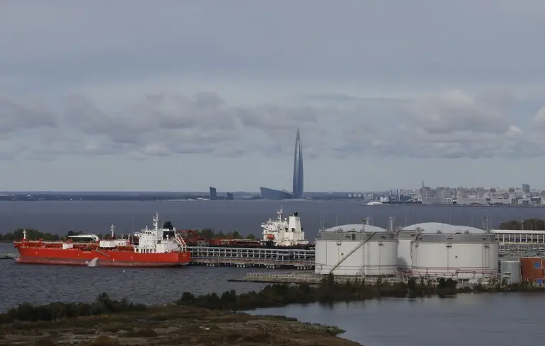 Ціна нафти Urals нижче 35 доларів - доходи Росії обвалились 1