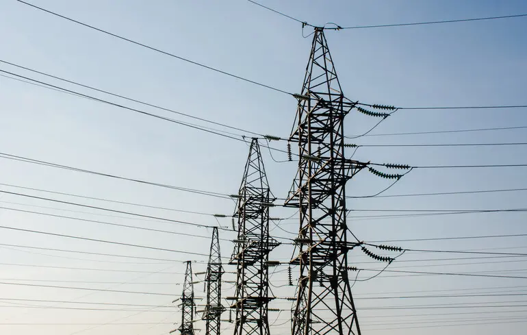 Дата-центри ШІ можуть стабілізувати енергомережі - дослідження показало зниження споживання електрики на 25% - новини науки 1