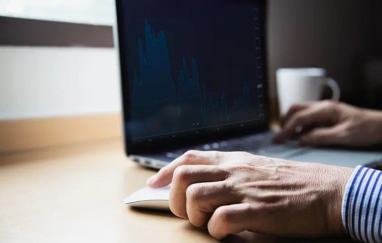 Експорт ІТ-послуг поступово зростає - технологічний сектор приносить майже $6 млрд за 11 місяців - новини України 1