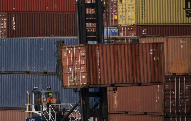 Італія затримала судно з 33 тис тонн металу, пов'язане з РФ 1