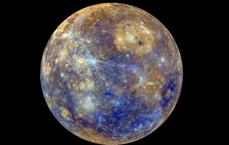 Яскраві смуги Меркурія вказали на геологічну активність планети - фото 1