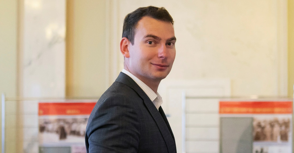 Критики Єрмака заброньовані та працюють на держпідприємствах 1