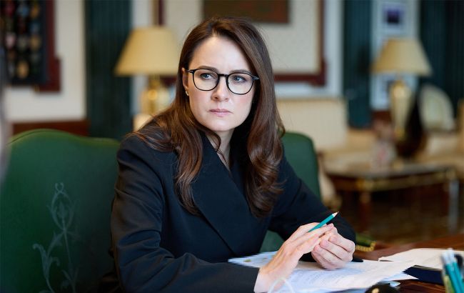 Курс долара, ціни та ВВП в Україні у 2026 році – прогноз аналітиків та експертів 1