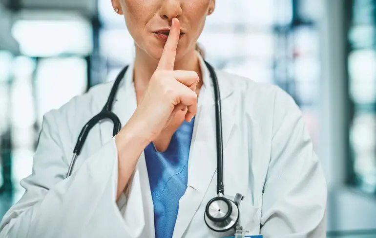 Медичні ліцензії в Україні - медики обирають працювати підприємцями 1