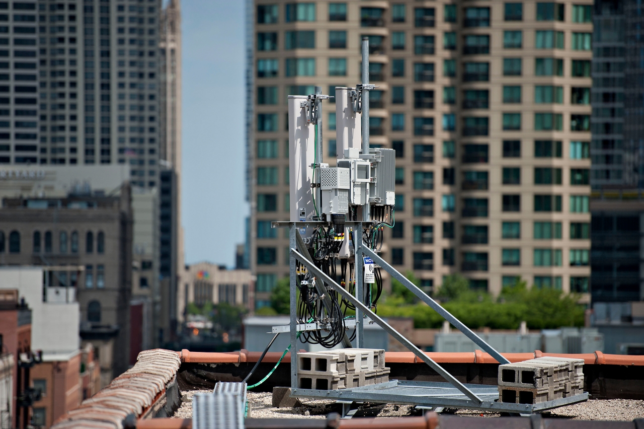 Мобільний зв’язок та інтернет в Україні – скільки вони працюють під час відключень світла 3